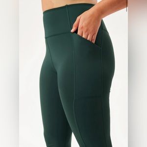 Girlfriend Collective compressive pocket leggings, size M, color: moss